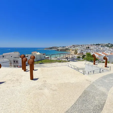 Luna Miramar Club 4*