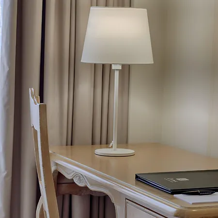 Luna Miramar Club Apart Otel 4*