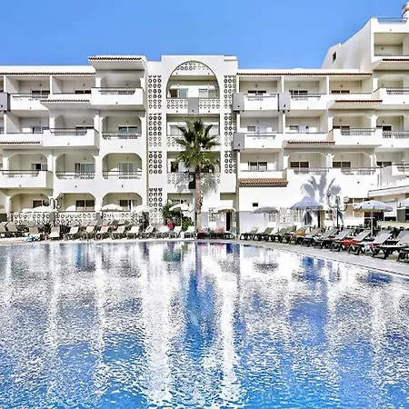Luna Miramar Club