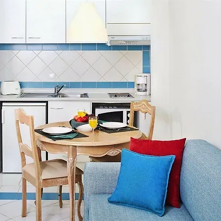 Luna Miramar Club 公寓式酒店