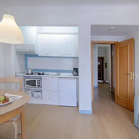 Luna Miramar Club Aparthotel 4*