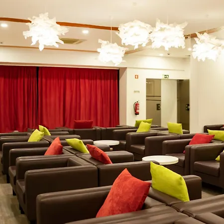 Luna Miramar Club אלבופיירה