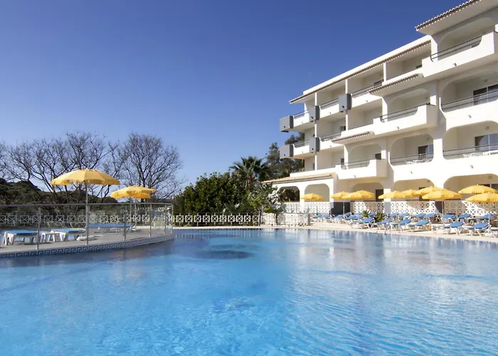 アパートホテル Luna Miramar Club 4*