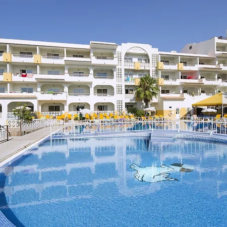 Ξενοδοχείο με διαμερίσματα Luna Miramar Club 4*