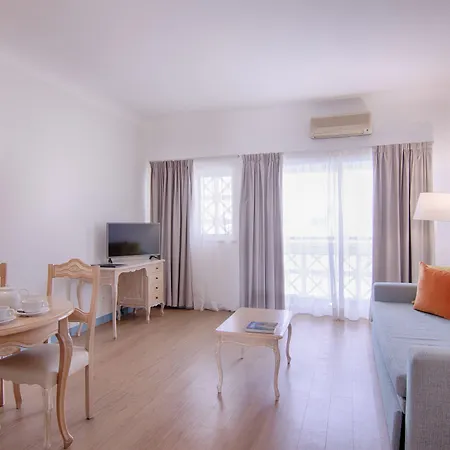Lägenhetshotell Luna Miramar Club Albufeira